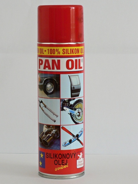 100% Silikonový olej, 500ml sprej